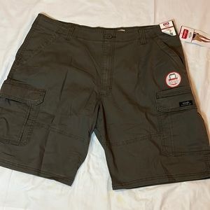 🌷Wrangle cargo short 🆕🏷️dark grey
